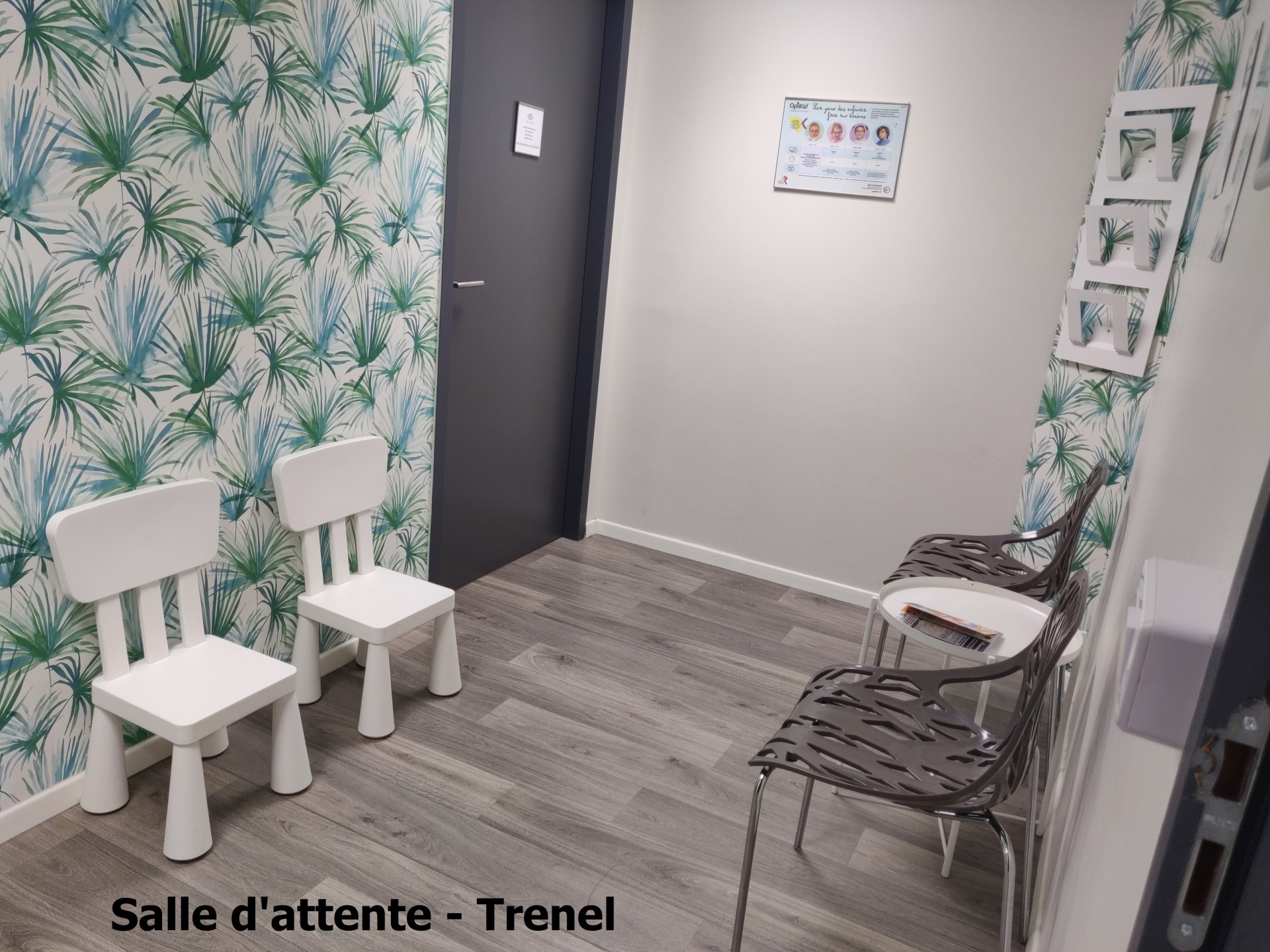 Salle d'attente - Trenel